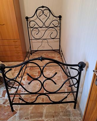 LETTO IN FERRO BATTUTO 