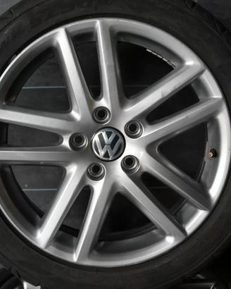 4 Cerchi in lega originali Volkswagen con gomme