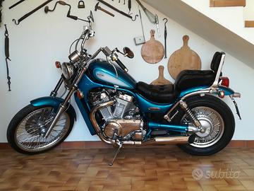 Suzuki VS 800 - 1996