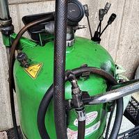 Aspiratore olio per auto 