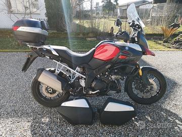 SUZUKI V STROM 1000 del2015