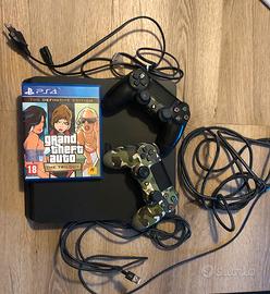 Ps4 usata + 2 controller + grand theft auto