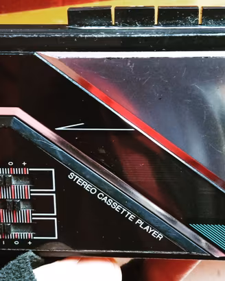 SANYO M GP24 walkman mangianastri vintage