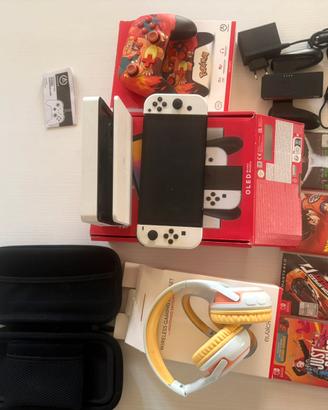 switch oled in garanzia + giochi, custodia cuffie