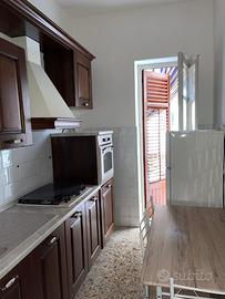 DISPONIBILI CAMERE ZONA POLICLINICO