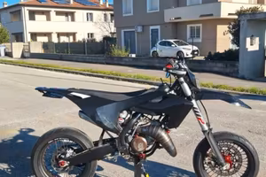 Moto Husqvarna TC 125