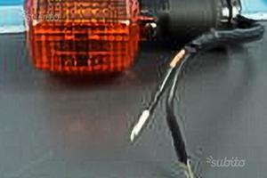 Lampeggiatore Anteriore Yamaha FZR 750 GENESIS