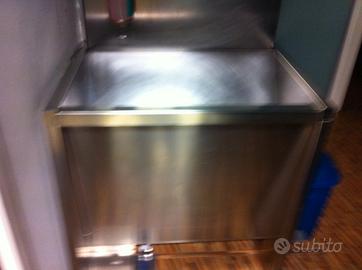 Lavello per sala operatoria