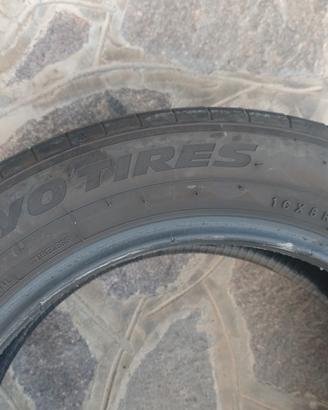 4 pneumatici Toyo 205 55 r16 94v estive