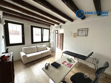 STUDIO IN ZONA CENTRALE