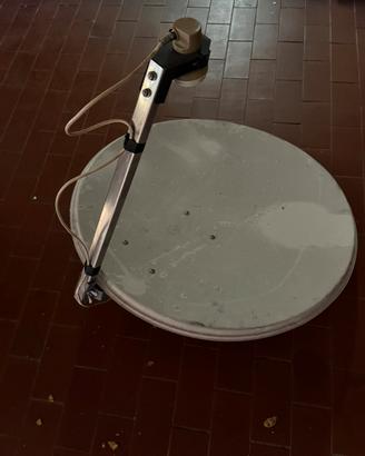 Parabola satellitare