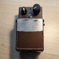 Pedale Fuzz Tone Bender