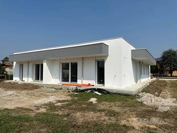 BIFAMILIARE NUOVA TUTTA AL PIANO TERRA