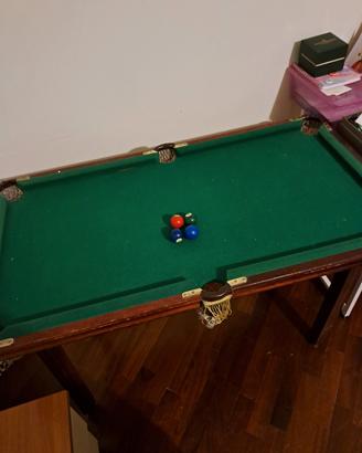 Piccolo tavolo da biliardo 
