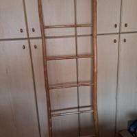 Scala decorativa in bambú