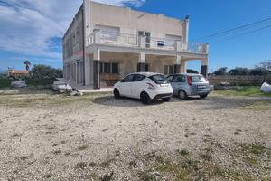 Locale Commerciale - Augusta