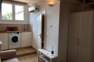 Monolocale zona Certosa