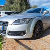 Audi tt 2.0 tfsi