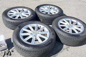 Cerchi Audi 17” con gomme 235/55 R17 DOT 0725