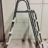 Scaletta per piscina 