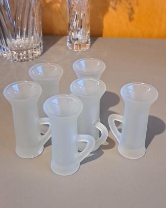 Bicchierini da liquore in vetro satinato
