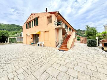 Villetta quadrifamiliare Campo nell'Elba