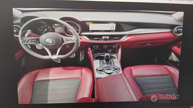 Alfa Romeo STELVIO Q4