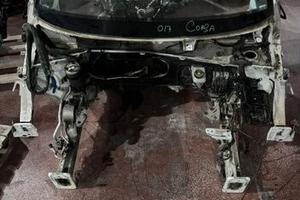 Ricambi scocca musone opel corsa 2017 tagliata