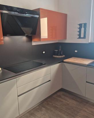 CUCINA "VENETA" Modello "RIFLEX" seminuova!