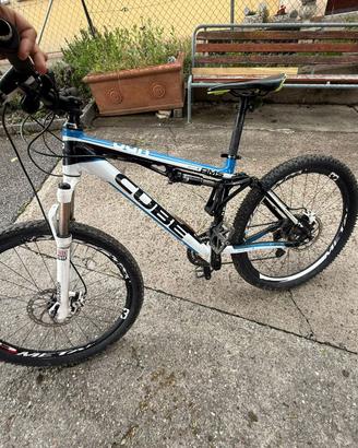 Cube AMS Pro Series full suspended 26”.