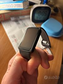 Samsung Galaxy Fit3 fitness band (gray)