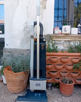 Aspira-tappeti SEBO