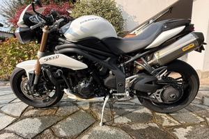 Speed Triple 1050 ABS 2012