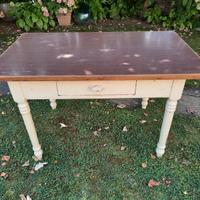 Tavolo da cucina anni '40 con 3 cassetti