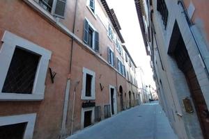Appartamento di 130 m² con 5 locali a Foligno