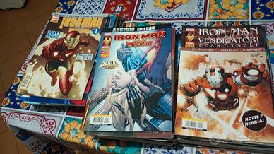 Iron Man e i Potenti Vendicatori 1/46 CON POSTER