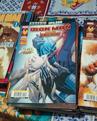 Iron Man e i Potenti Vendicatori 1/46 CON POSTER