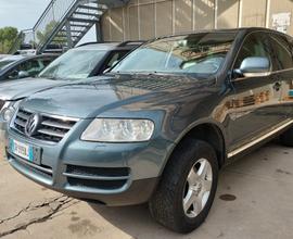 VOLKSWAGEN Touareg R5 2.5 DIESEL manuale