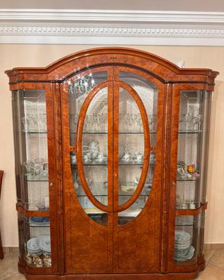 Arredamento completo soggiorno in stile classico