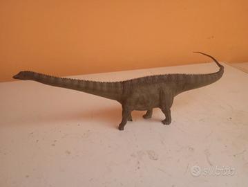 modellino dinosauro