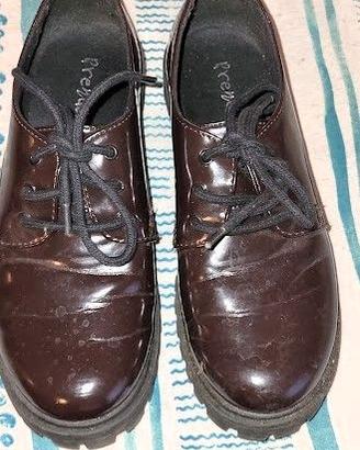 scarpe stringate da donna