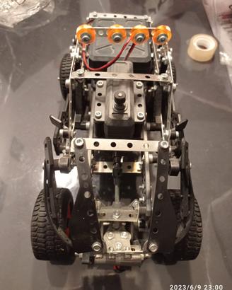 Meccano 4x4 OFF-ROAD TRUCK