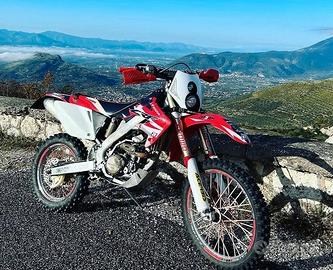 HM CRE F 250 X