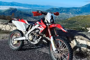 HM CRE F 250 X