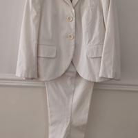 Giacca con I pantaloni Boss.