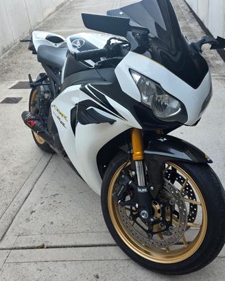 CBR 1000rr fireblade