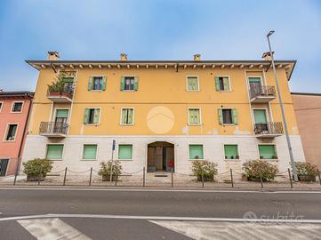 5 LOCALI A VILLAFRANCA DI VERONA