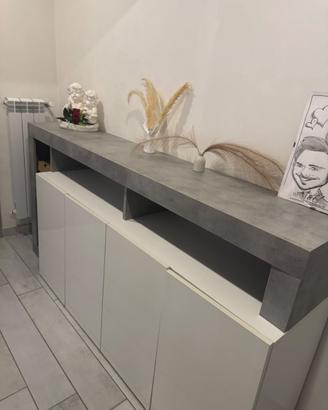 Credenza/ scarpiera grigia e bianca