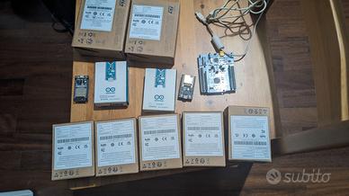 Schede di sviluppo per microcontrollori – 12 sched