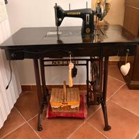 Macchina da cucire antiquariato steigen